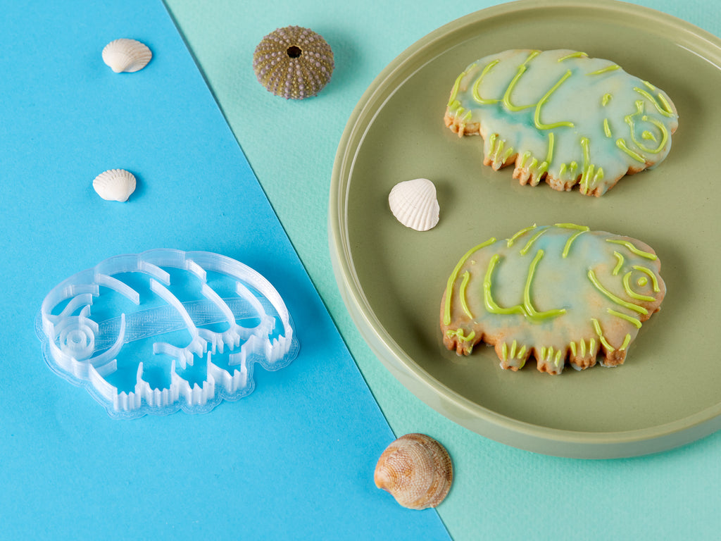 Marine biology Cookie Cutters Biocraftlab - Tardigrade Cookie Cutter with iced Cookies