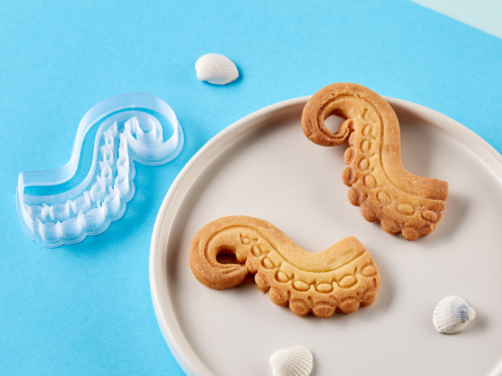Marine biology Cookie Cutters Biocraftlab - Tentacle Cookie Cutter with Cookies