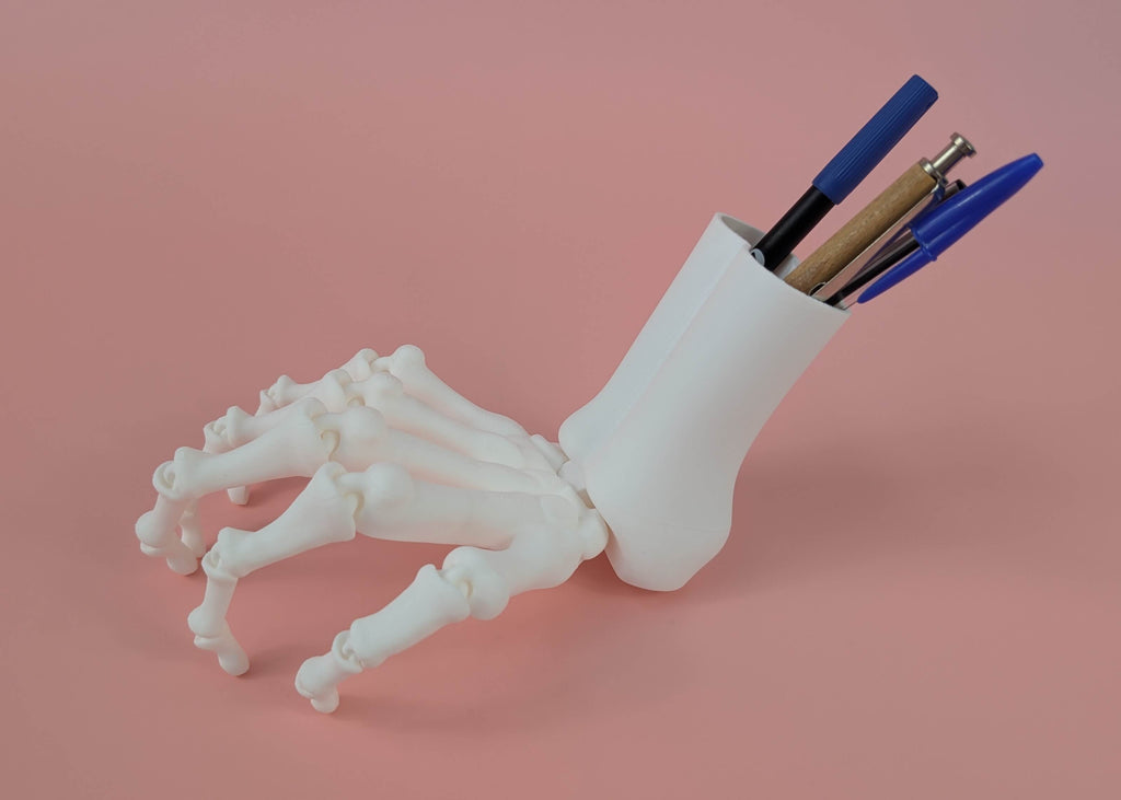 Handknochen Vase mit Stiften