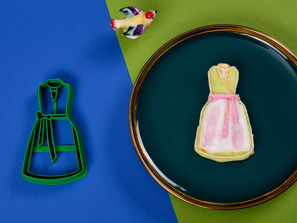 Keksausstecher Dirndl mit Kekse dekoriert