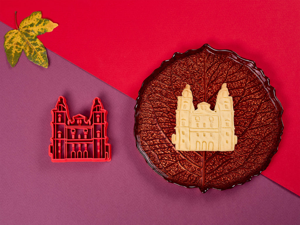 Keksausstecher Dom zu Salzburg mit Keks