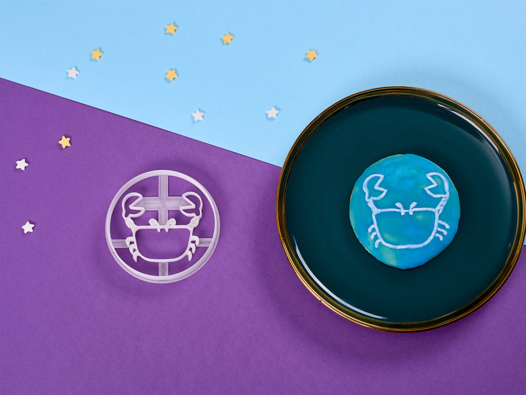 Keksausstecher Krebs mit Keks dekoriert